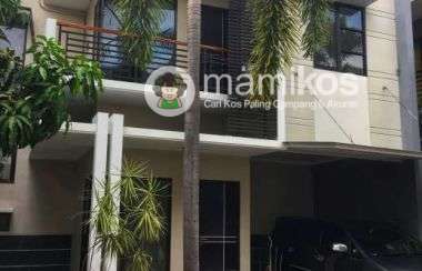 Rumah Kontrakan Kerobokan Badung Bali