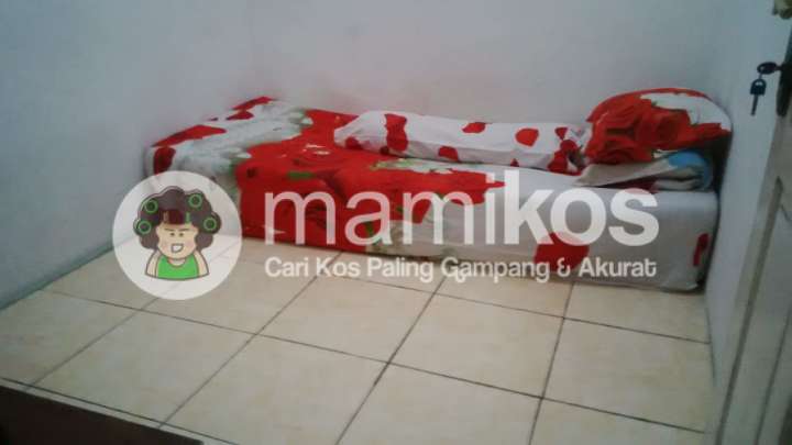 Kost Putri Rini Kelapa Dua Tangerang