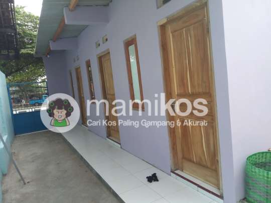 Kost Griya Ungu Kebakkramat Karanganyar