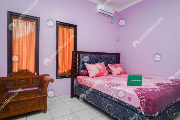 Kost Pinky House Tipe B Makasar Jakarta Timur