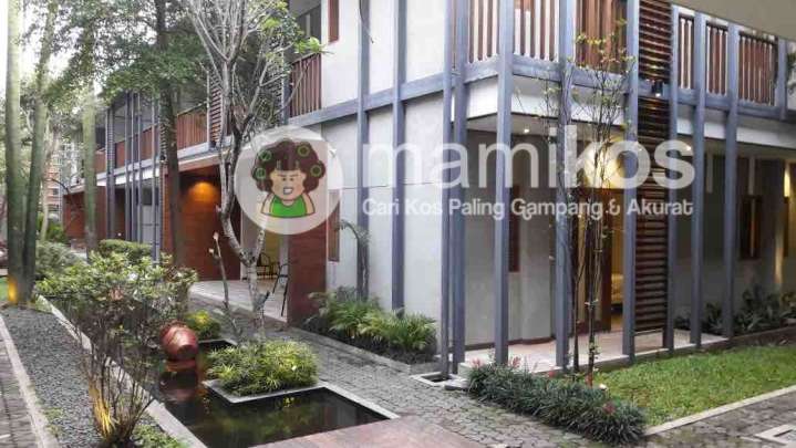Kost Admasetiabudhi Garden View Tipe AC Sukasari Bandung