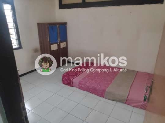 Kost Leny Lengkong Bandung 