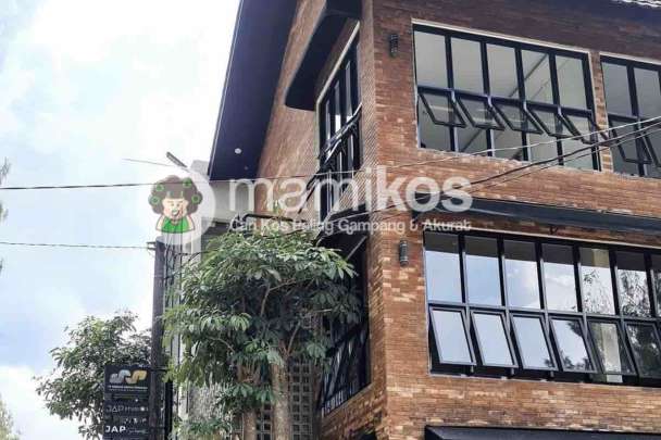 Kost Pule House Junior Suite Room Depok Sleman