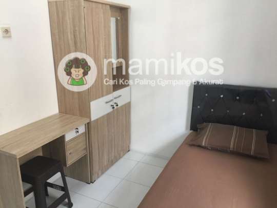 Kost Omah Bude Pade Harapan Kita Kelapa Dua Tangerang 