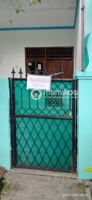 Kost Ibu Isti Telukjambe Timur Karawang