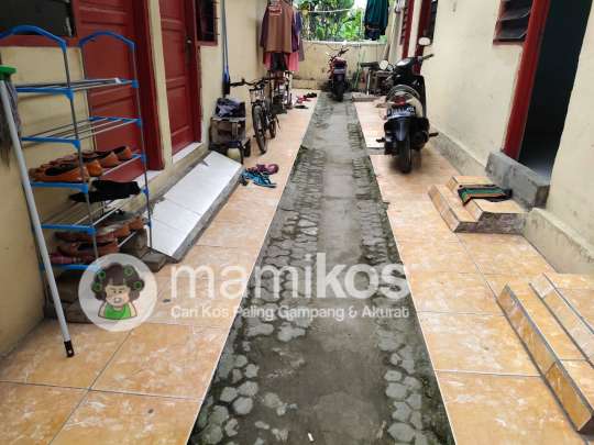 Kost Jl Dharma Bakti Karawaci Tangerang