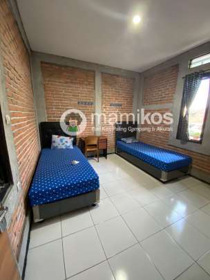 Kost Reza Tipe B Lengkong Bandung