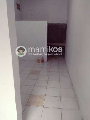 Kost Pak Joni Pondok Gede Bekasi