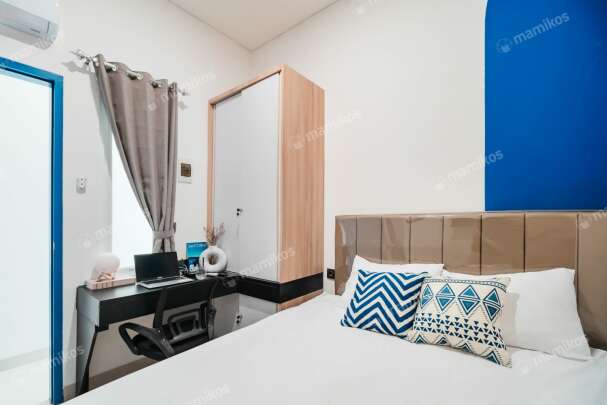 Kost Kyanos Living Tipe Deluxee Room Tambora Jakarta Barat