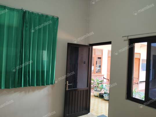 Kost Pak Manto Siman Ponorogo