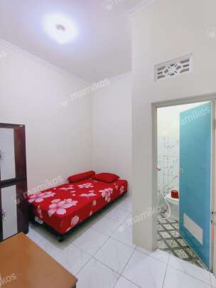 Kost Bu Mona Semarang Timur Semarang