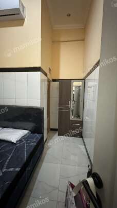 Kost Alma VIP Sawahan Surabaya