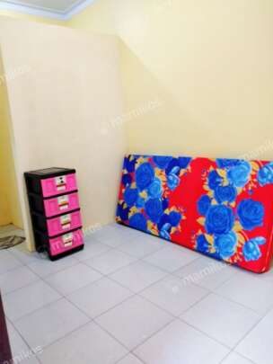 Kost Puri Comal Pemalang