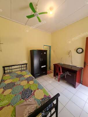 Kost Ibu Yono Tipe A Pondok Aren Tangerang Selatan