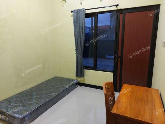 Kost Queen Banyumanik Semarang