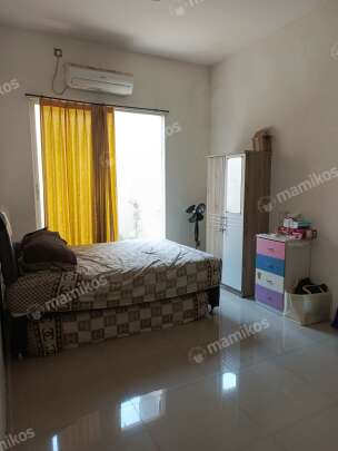 Kost Royal Residence UNESA Vip Lakarsantri Surabaya