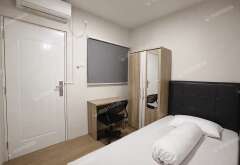 Kost Los Angeles Beverly Hills Tipe Basic Barat