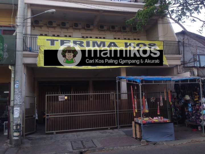 Kost Surabaya Kost Campur Eksklusif Kost Bratang Gede 129 Kost Surabaya Kost Campur Eksklusif Kost Bratang Gede 129